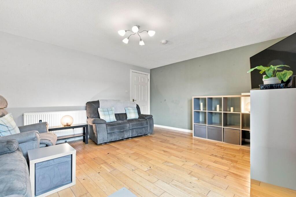 Apartment in Kilmarnock, North Ayrshire - More