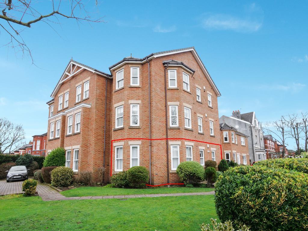 Main image of property: Crosby Road, Birkdale, Southport, Merseyside, PR8 4SU