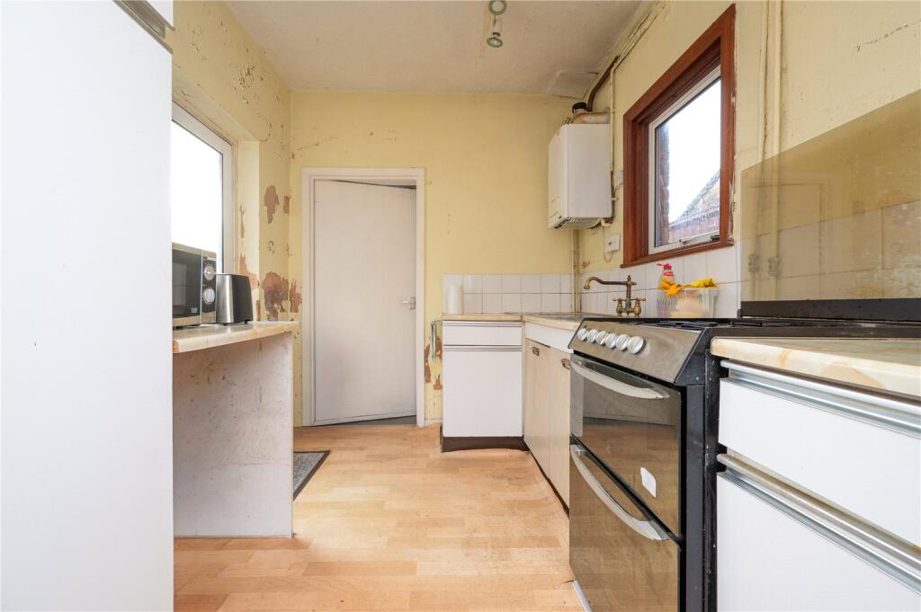 House in St Albans - View 3
