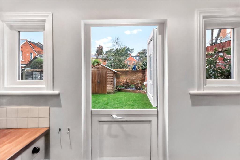 Brockenhurst Road, Ascot, Berkshire, SL5 photo 4