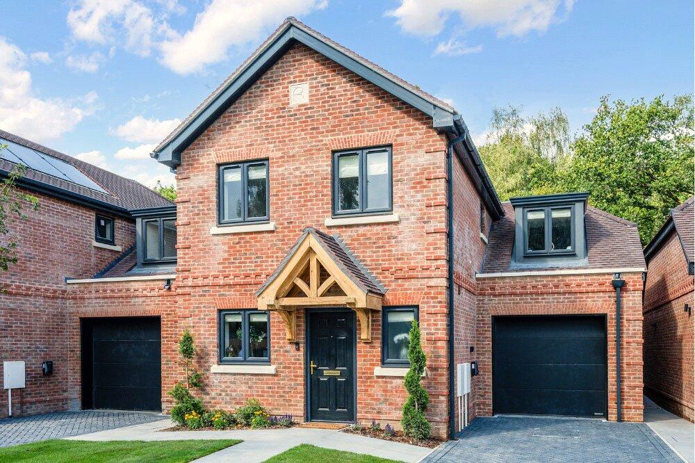 Main image of property: Rope Gardens, Felbridge, East Grinstead, RH19