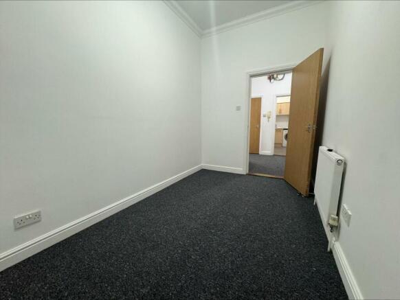 Apartment in Portsmouth, Southsea - View 5