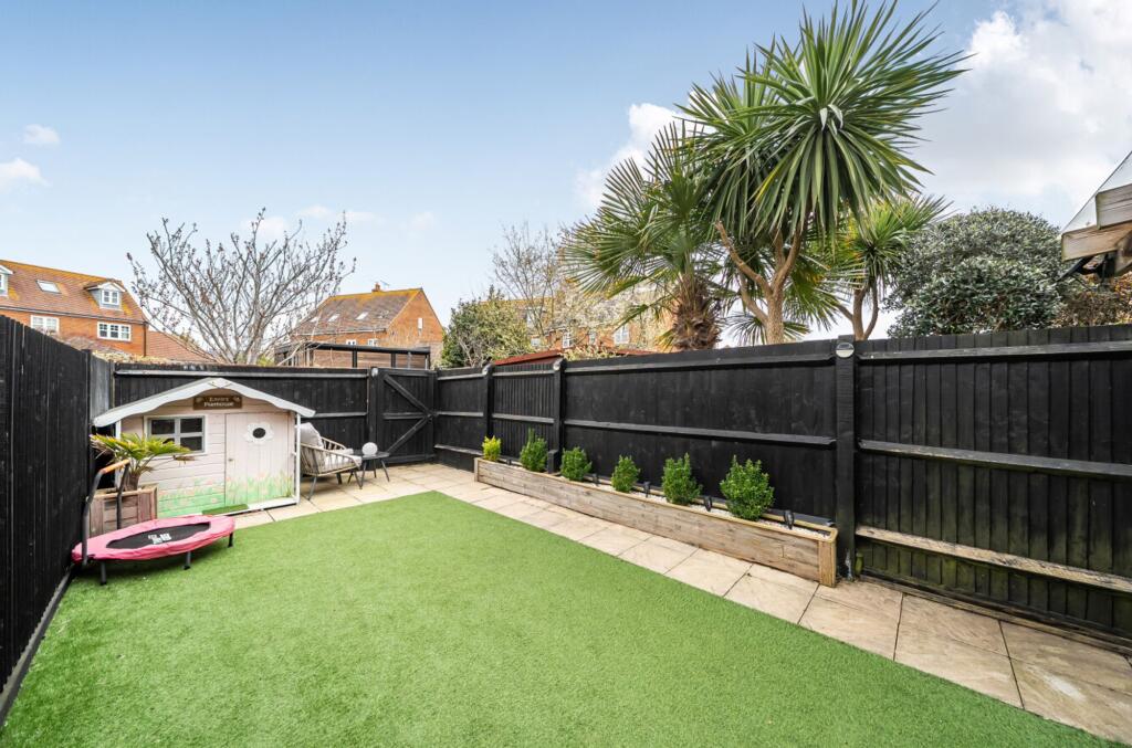 Fidler Close, Selsey, PO20 photo 4