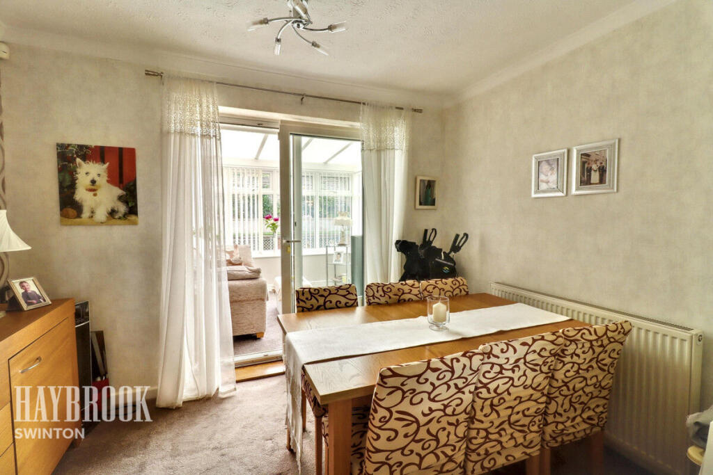 2-bed semi-detached on Lime Grove, Mexborough, £210,000