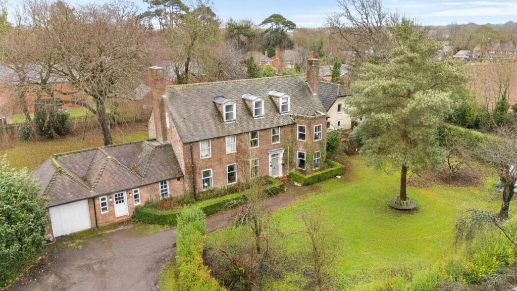 Main image of property: Park Lane, Manby, Lincolnshire, LN11