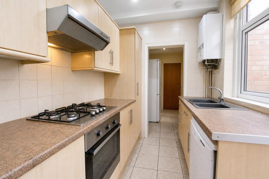 5 bedroom house for rent