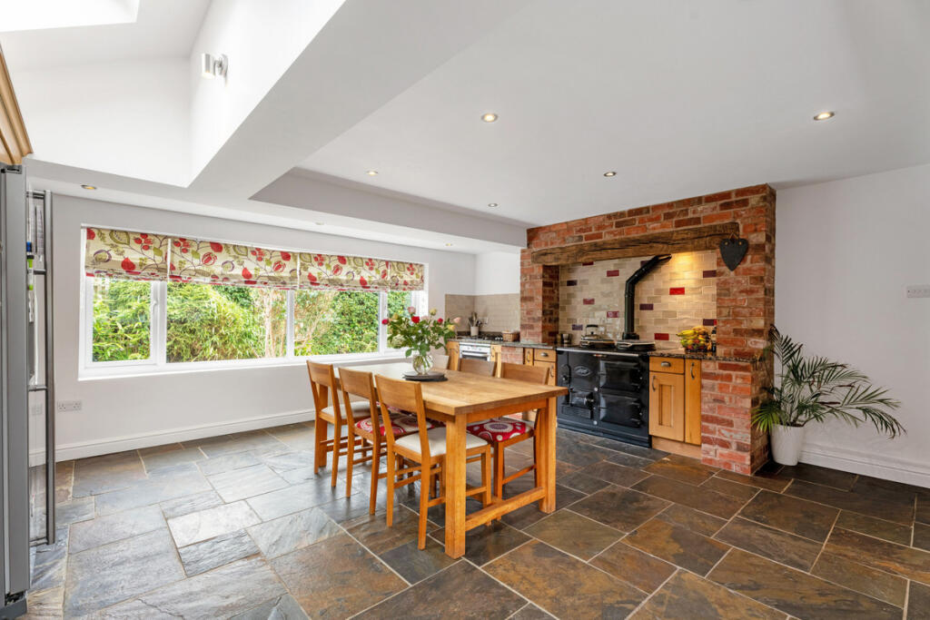 Additional image 5 of Droitwich Road Hanbury Bromsgrove, Worcestershire, B60 4DD