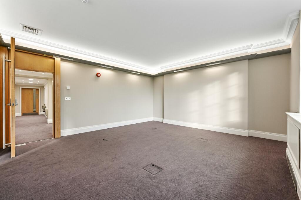 OLNMRK11ConnaughtPlace3rdFloor12.JPG