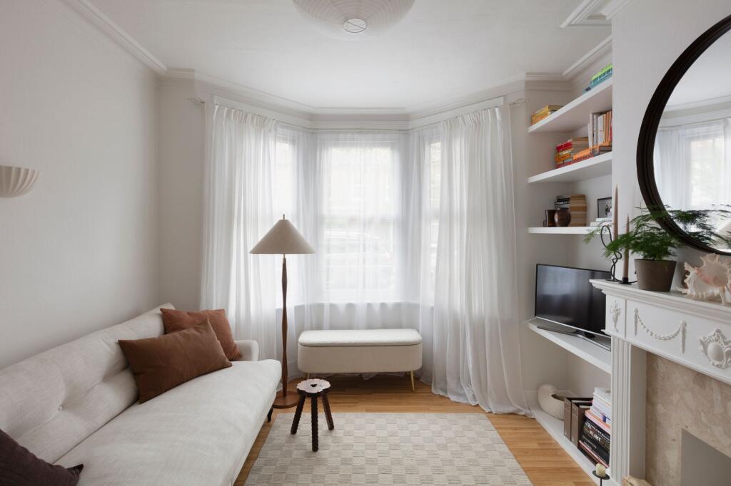 Main image of property: Carr Road, Walthamstow, London, E17