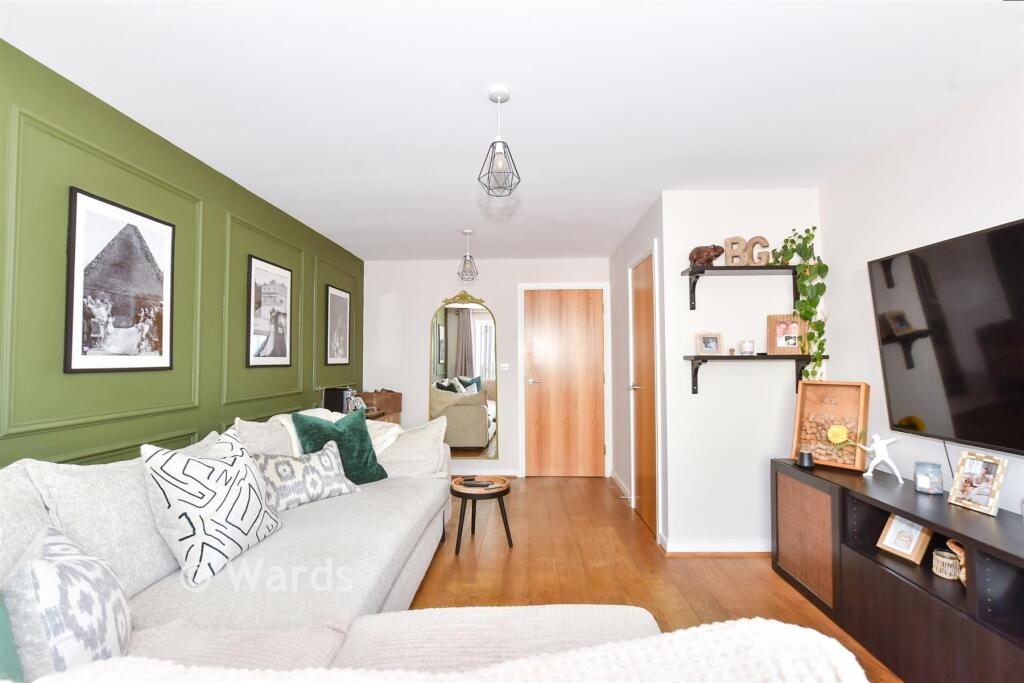 House in Rochester - View 4