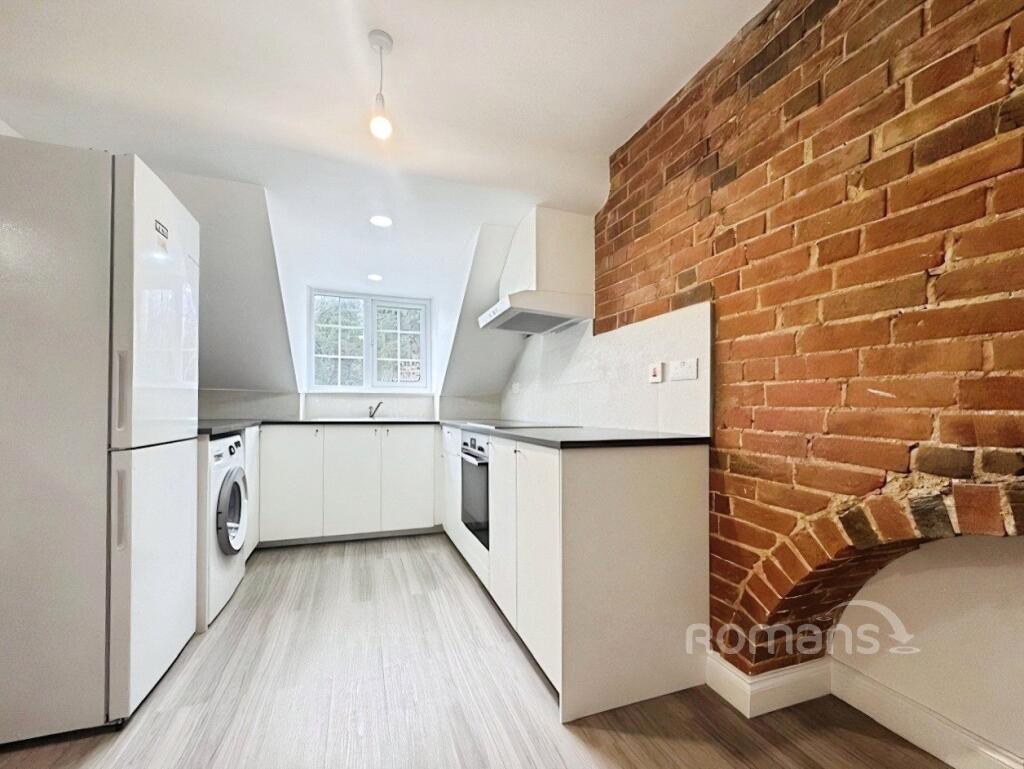 Main image of property: Upper High Street, Winchester, SO23