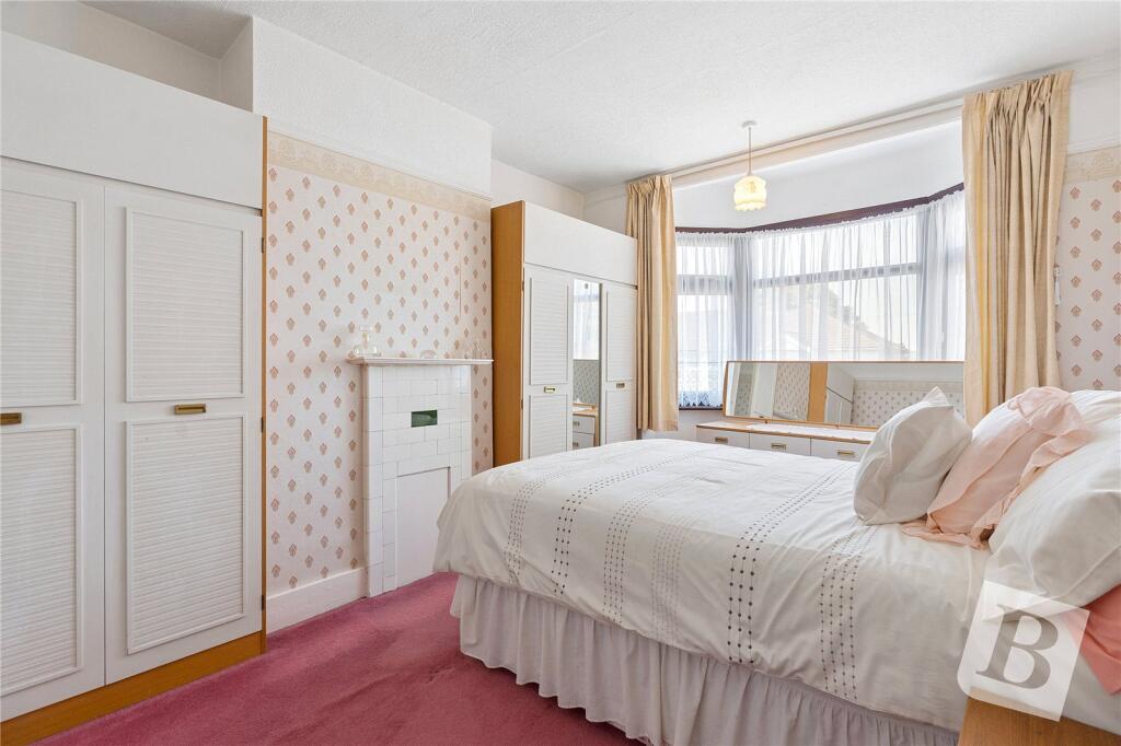 House in London - View 5