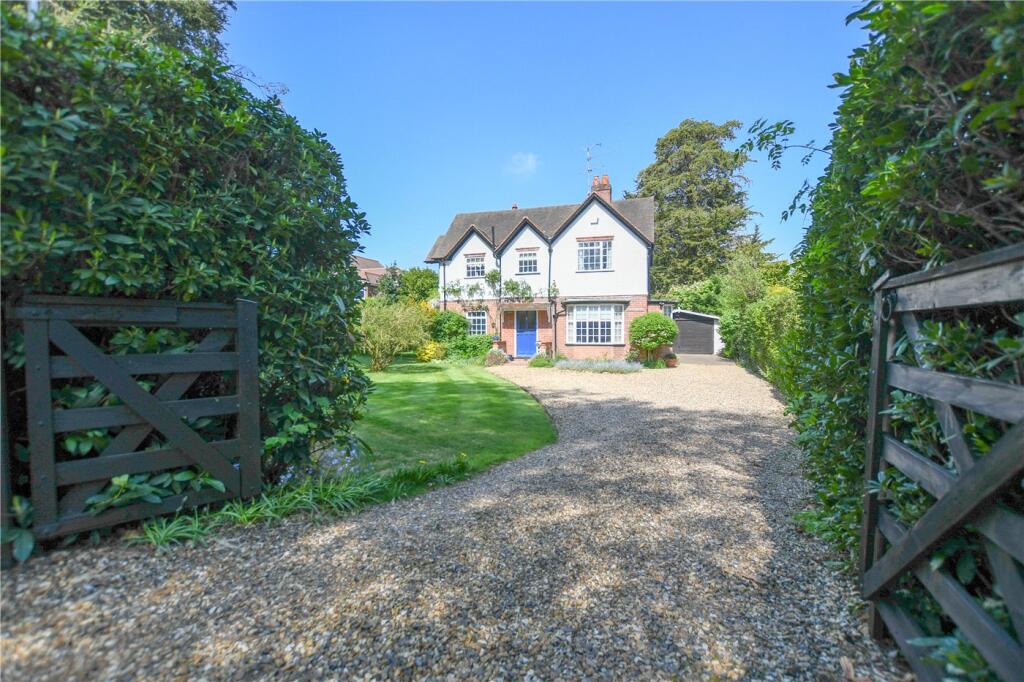 Main image of property: Chestnut Avenue, Wokingham, Berkshire, RG41