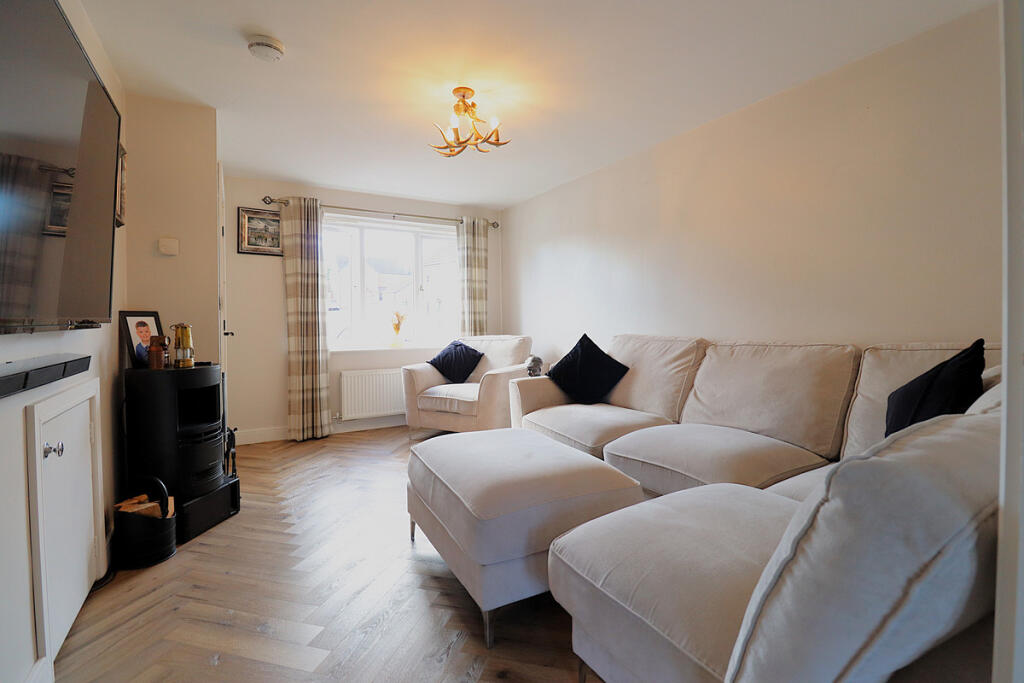 Ellwood, Lundwood Barnsley, S71 photo 4