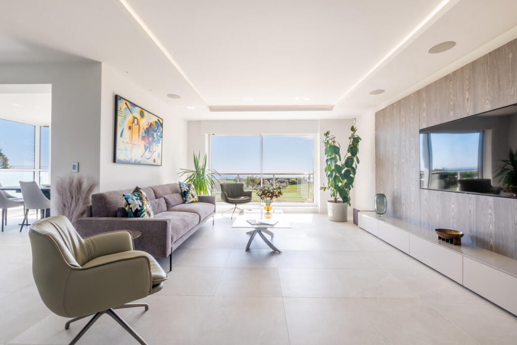 Apartment in Poole - View 5