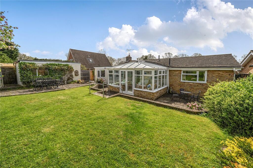 Princess Anne Road, Rudgwick, Horsham, West Sussex, RH12 photo 4
