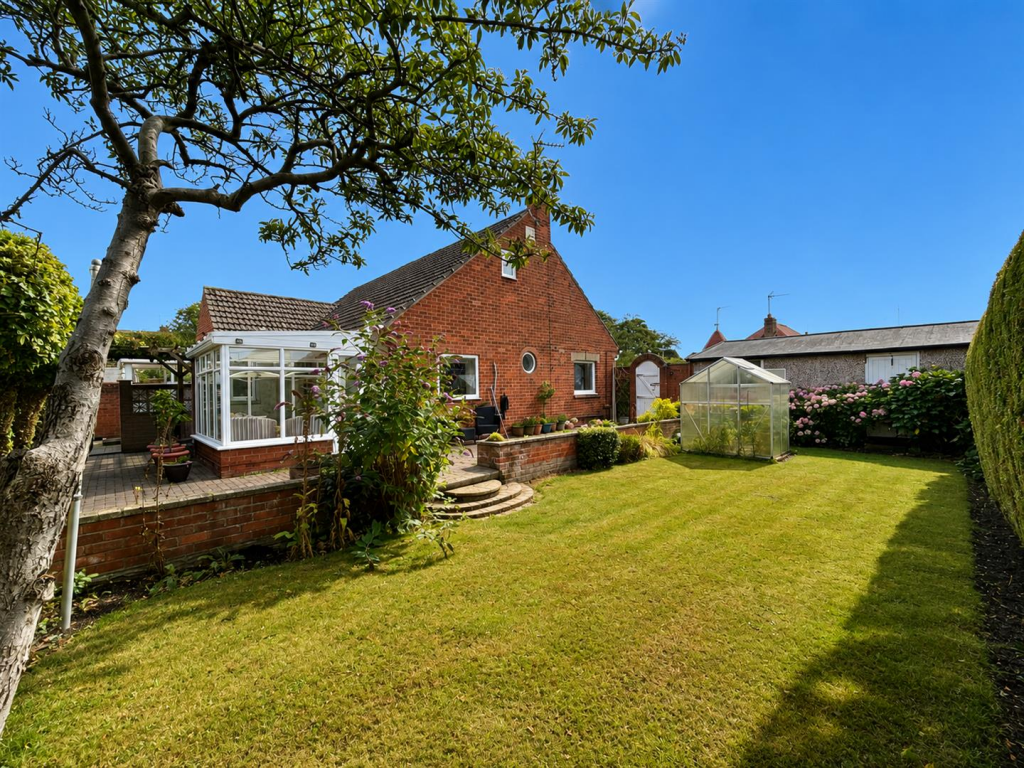 House in Hornsea, East Riding of Yorkshire - More