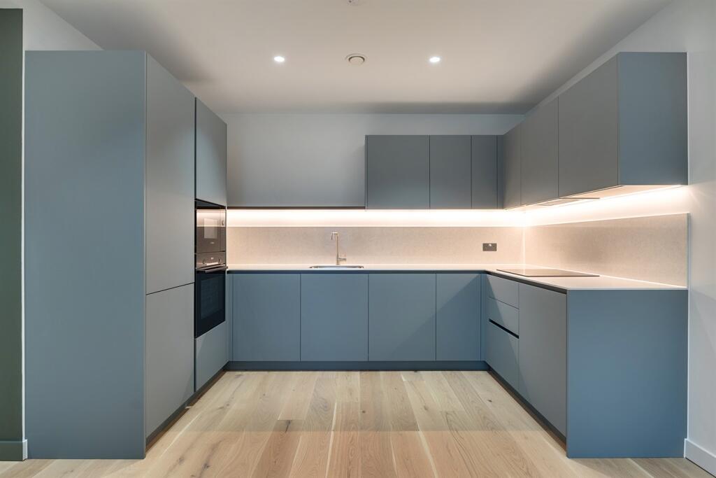 Apartment in London - View 3