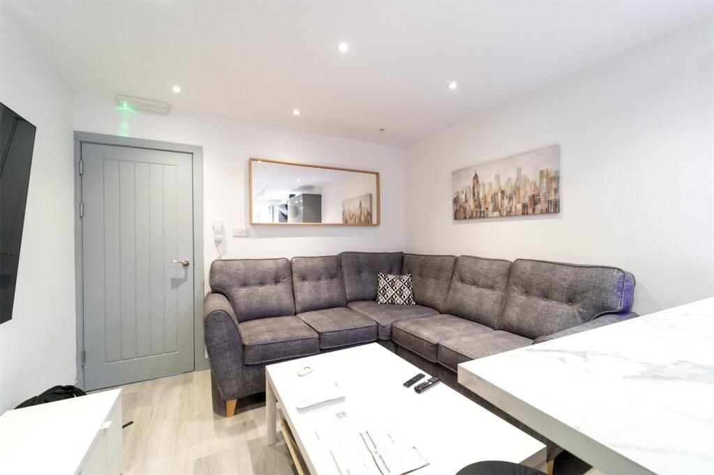 House in Birmingham, Bournbrook - View 5