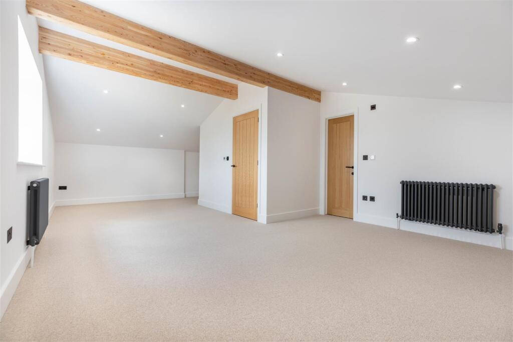 House in Uttlesford, Howlett End, Wimbish - View 3