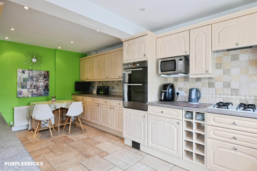 House in Stevenage - More