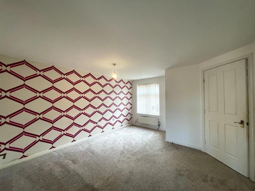 House in Leicester, City of Leicester - View 3