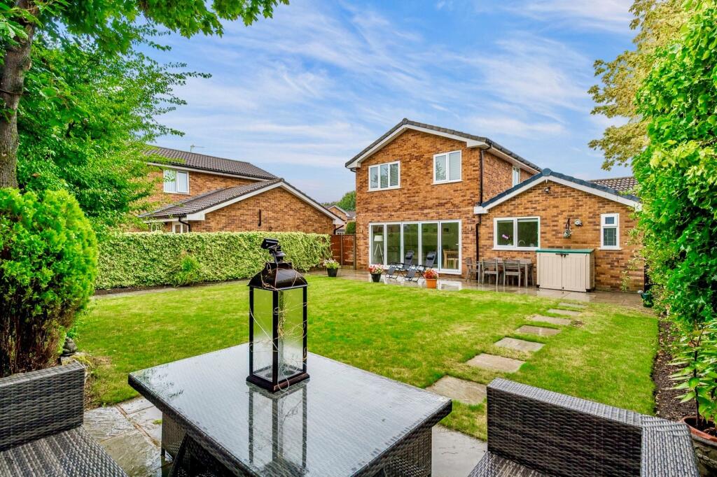 House in Stockport - View 4