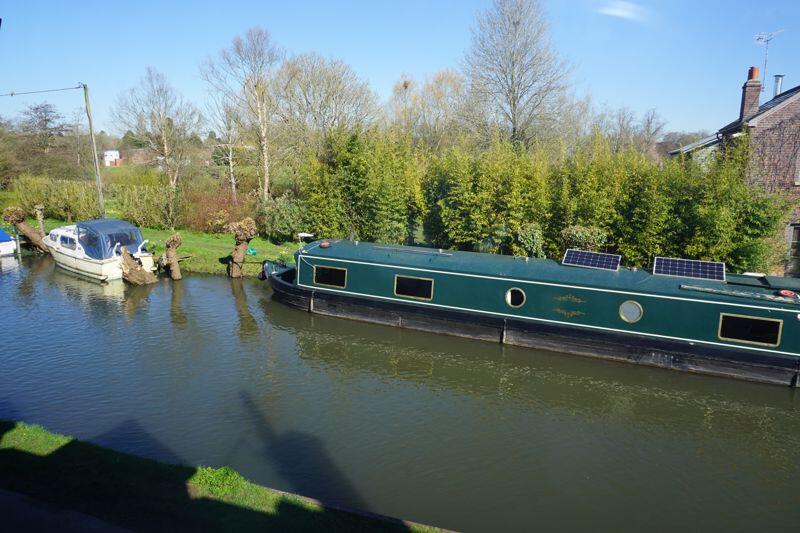 Mallard Court, West Mills, Newbury - View 4