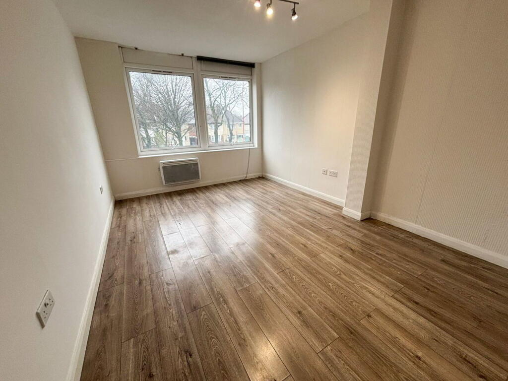 Additional image 4 of 102 Tomlinson House, Tyburn Road, Birmingham, B24 8HJ