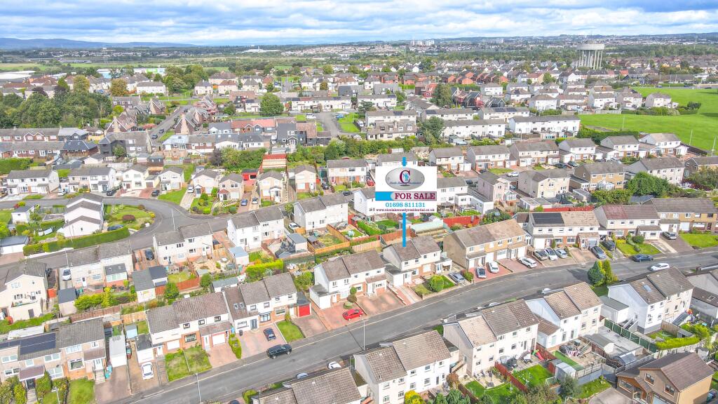 Dalveen Drive, Calderbraes, Uddingston photo 2