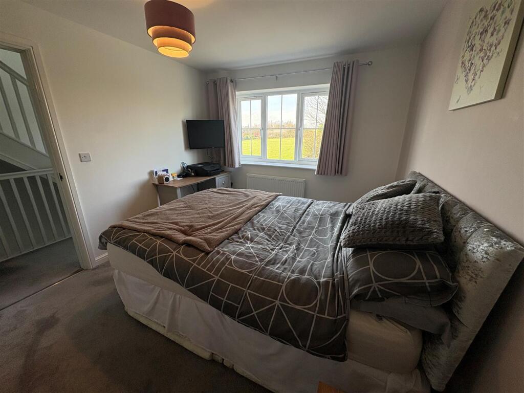 Additional image 14 of Cross Lane, Queensbury, Bradford