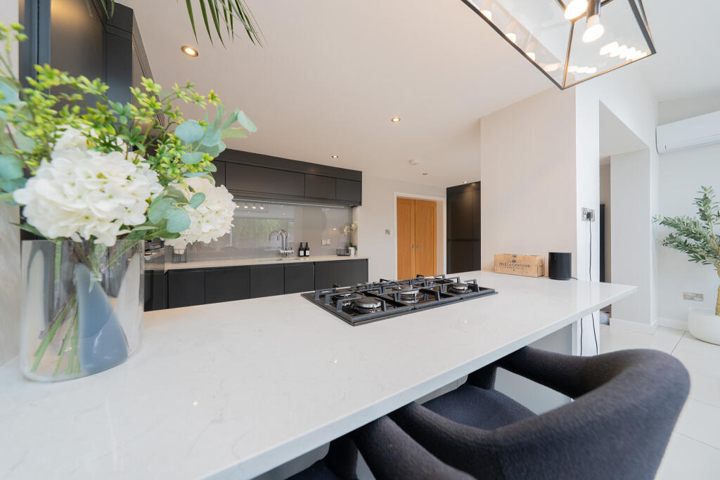 House in Leicester - More