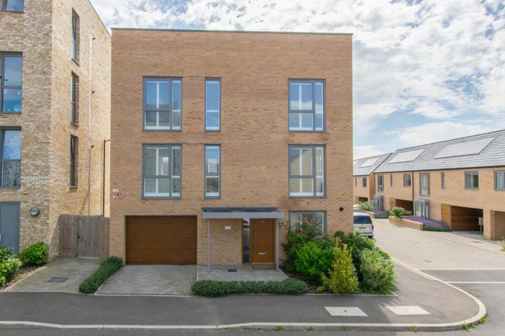 Main image of property: Falcon Road, Trumpington, Cambridge