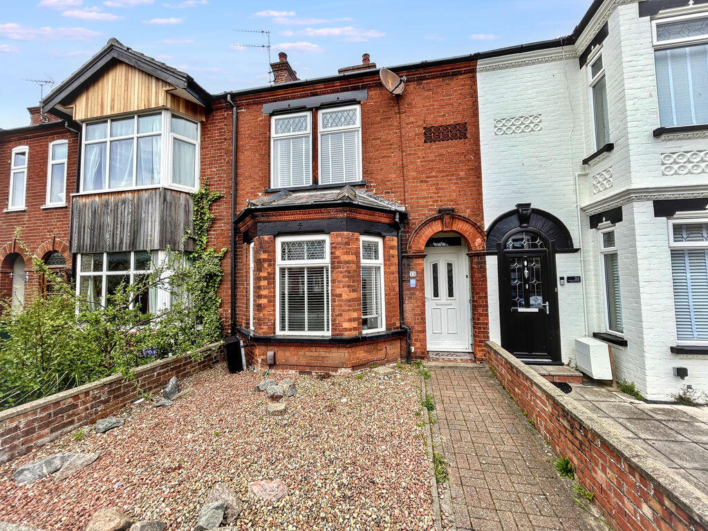 4-bed terraced on Clarence Road, Gorleston, £300,000