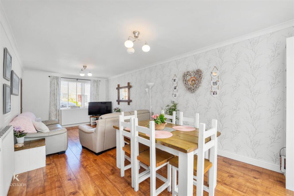Petre Crescent, Rishton - View 3