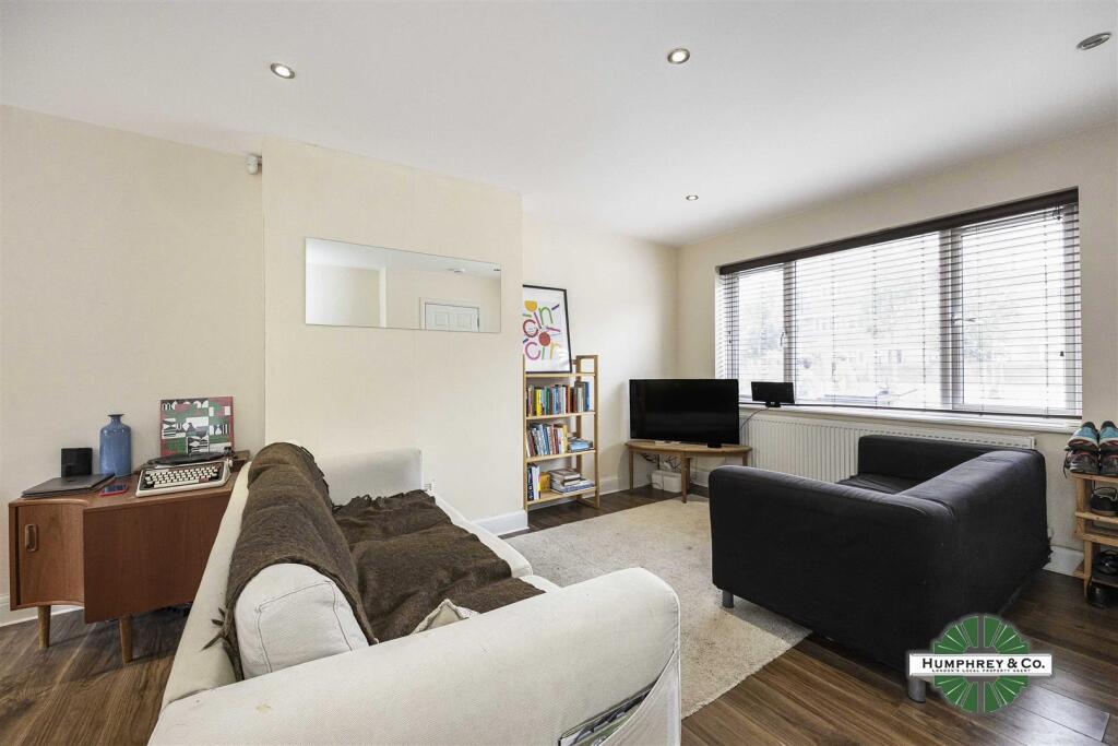 House in London, Lower Clapton, Clapton - View 5