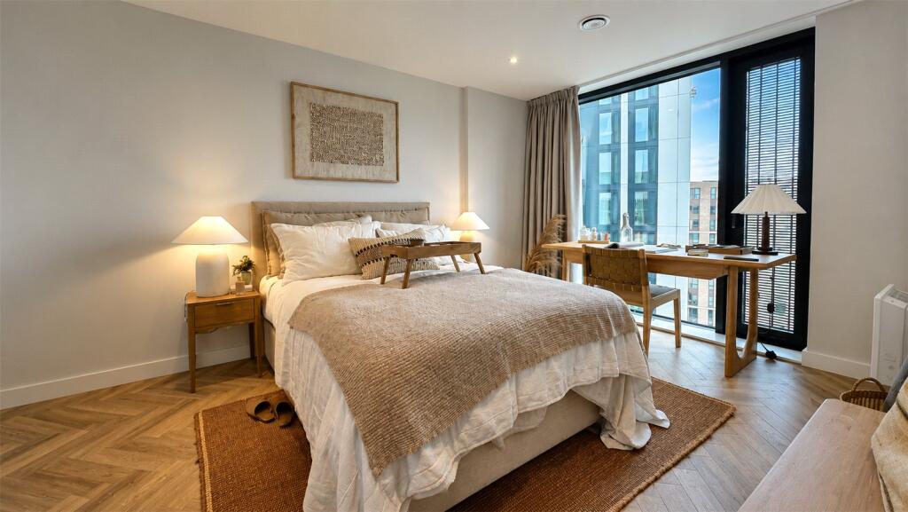 Main image of property: One Eastside, 2 Jennens Road, Birmingham, West Midlands, B4