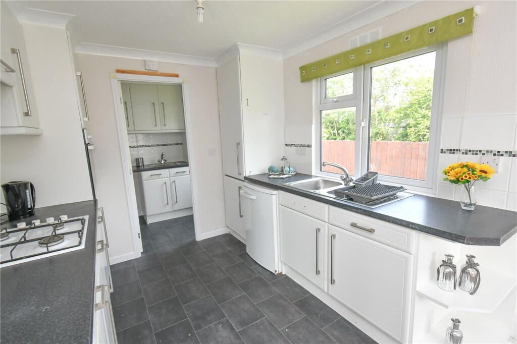 House in Wirral, Liverpool City Region - View 5