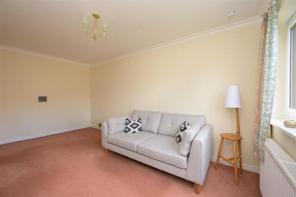 Apartment in Edinburgh - View 5