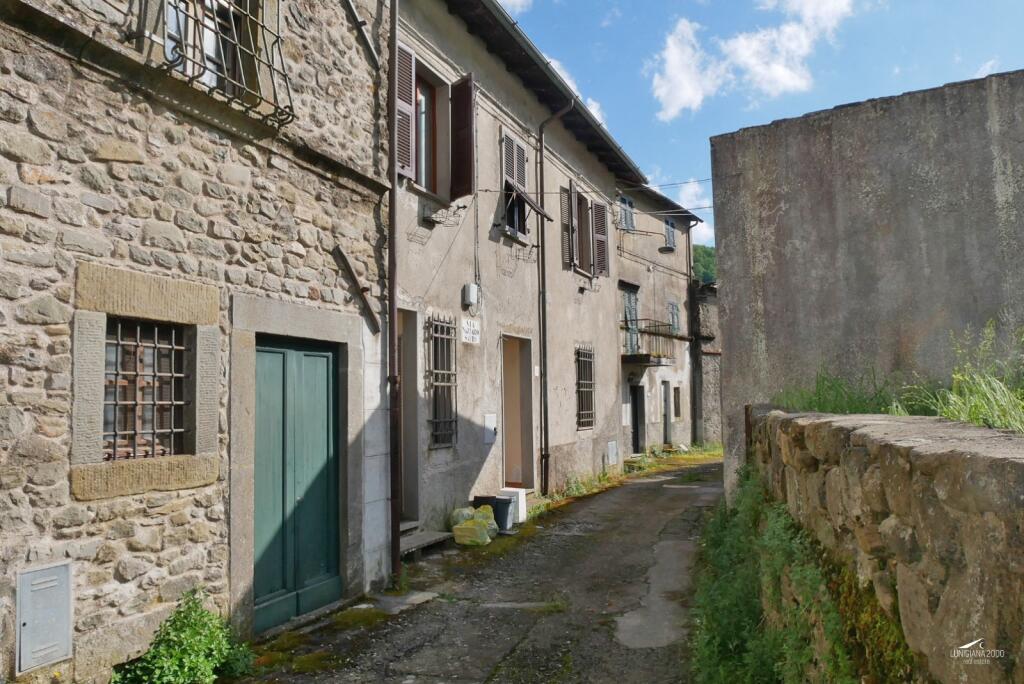 Main image of property: Tuscany, Lunigiana, Fivizzano