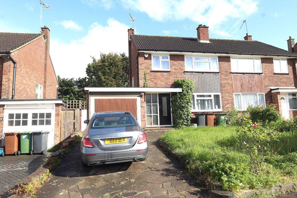 Main image of property: Cornfield Road, Bushey