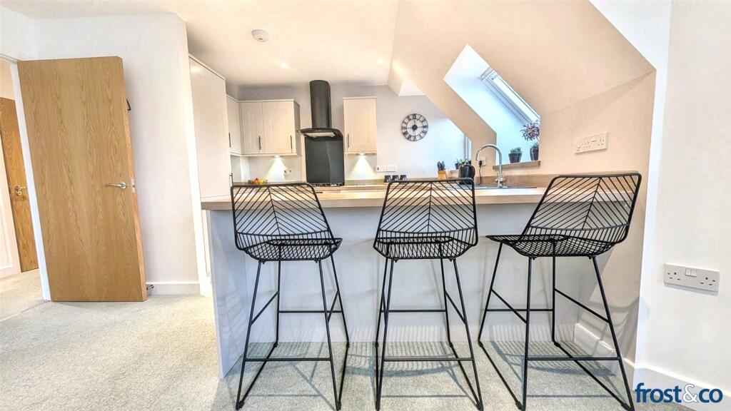 Apartment in Poole - View 5
