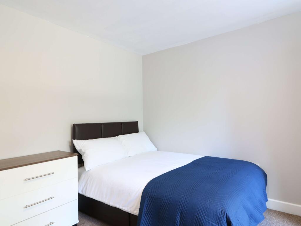 Main image of property: Watlington Road