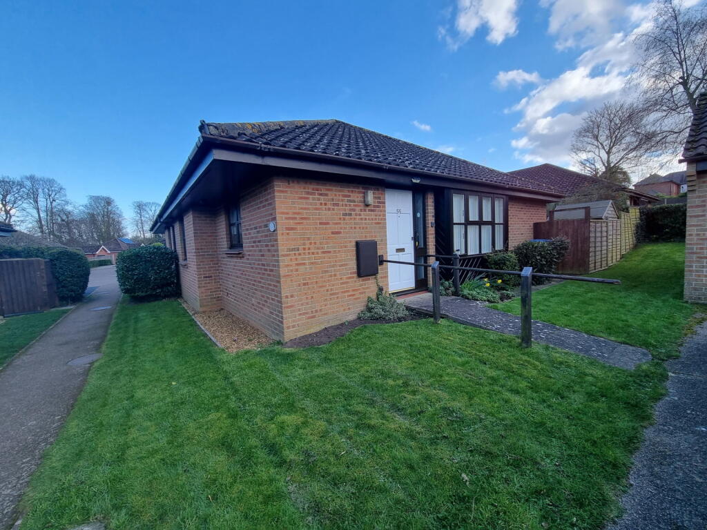 2-bed semi-detached on Henley Close, Saxmundham, IP17 1EY, £150,000