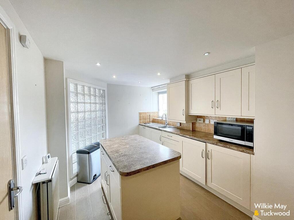 Trinity Way, Minehead photo 4