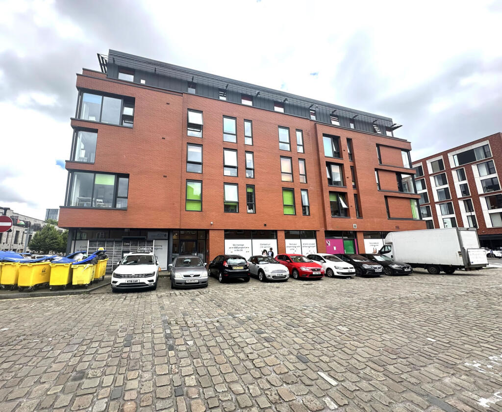 Main image of property: X1 Chapel Street, 272-280 Chapel Street, Salford, M3 5JZ