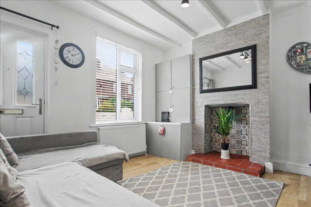 House in Broxtowe, Awsworth - View 3