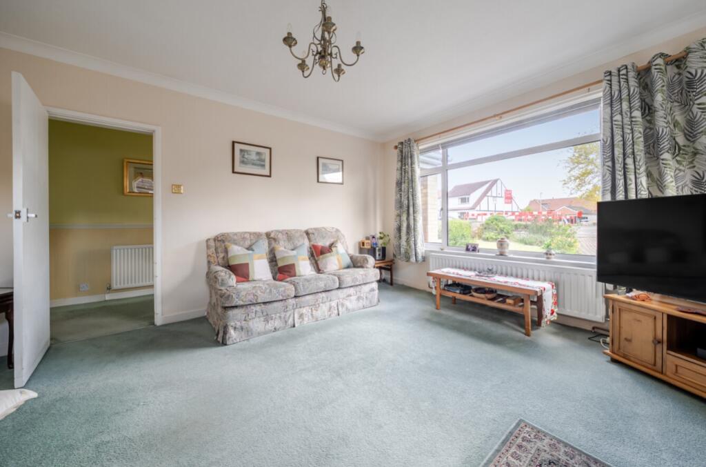 House in Lincoln, Swallow Beck, Boultham Moor - View 5