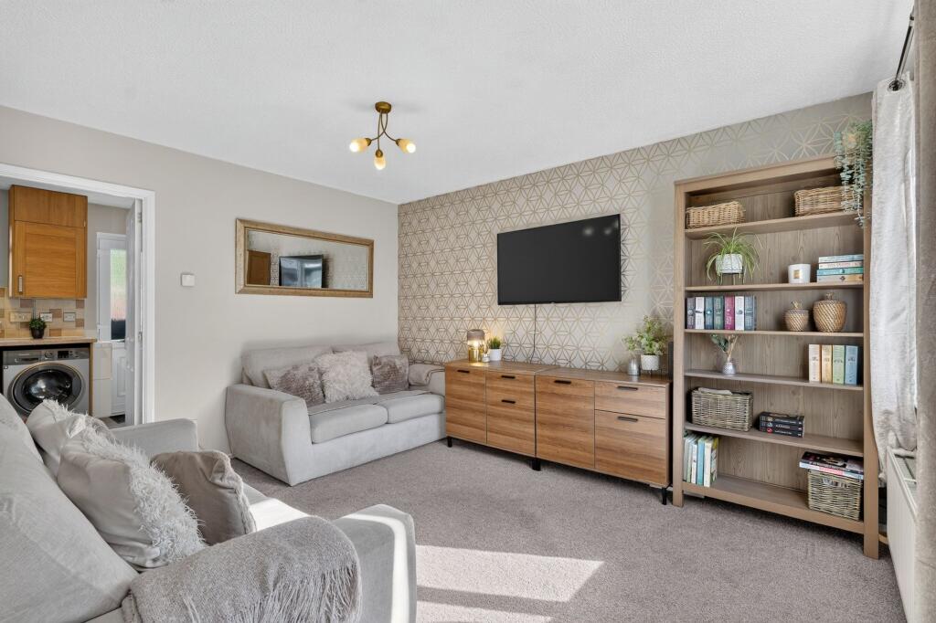 House in Motherwell - More