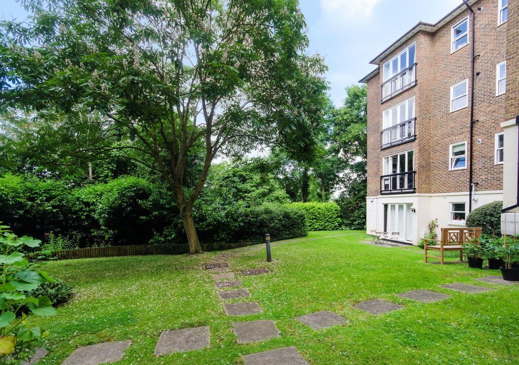 Apartment in Harrow - View 5